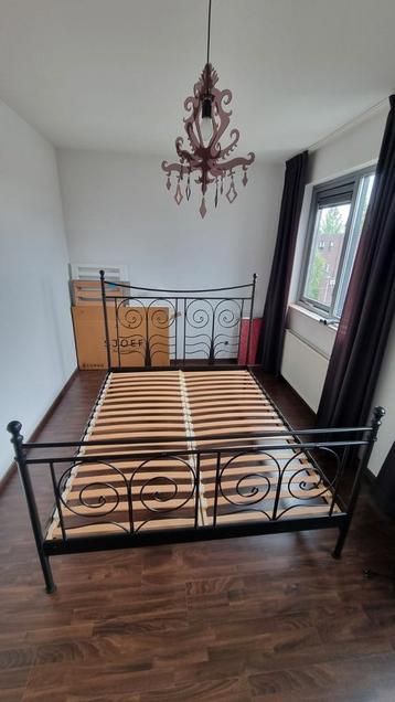 Ledikant IKEA 160x200 beschikbaar voor biedingen