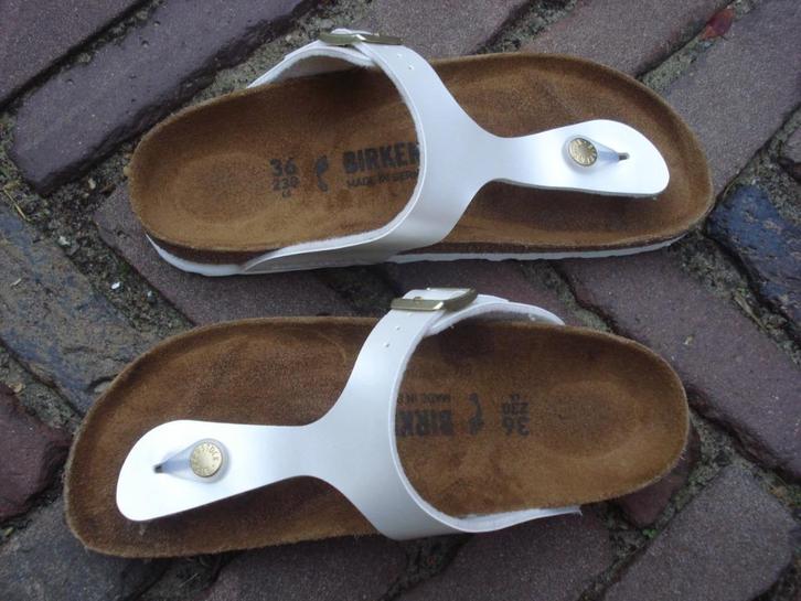 GRATIS VERZENDEN NIEUWE WITTE GIZEH BIRKENSTOCK SLIPPERS 36, Kleding | Dames, Schoenen, Nieuw, Slippers, Wit, Verzenden