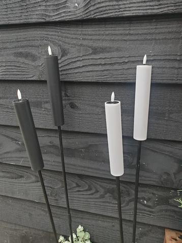 Solar tuin fakkel- kaars - zwart - verlichting  - kerst beschikbaar voor biedingen