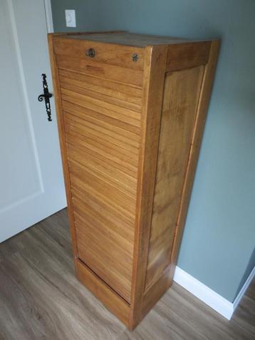 Antieke Franse archiefkast JB Nancy met rolluik eiken beschikbaar voor biedingen