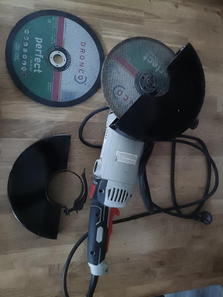 Haakse slijper Pattfield PE-230w5, Doe-het-zelf en Verbouw, Gereedschap | Slijpmachines, Ophalen, 1000 watt of meer, Haakse handslijpmachine