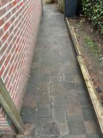 40m2, Tuin en Terras, Ophalen, Gebruikt, Beton, Klinkers