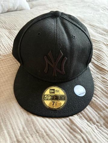 New Era NY Yankees 59FIFTY Pet Maat 7 1/2 beschikbaar voor biedingen