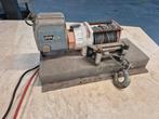Warn 3700 Lier - 12 Volt, Doe-het-zelf en Verbouw, Lieren en Takels, Ophalen, Gebruikt, Elektrisch