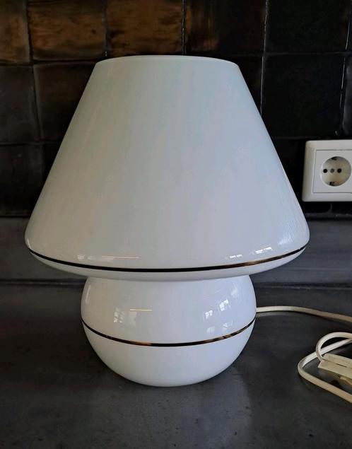 Vintage glazen mushroom lamp, Huis en Inrichting, Lampen | Tafellampen, Gebruikt, Minder dan 50 cm, Ophalen