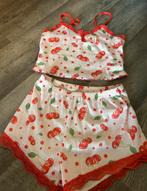 Pyjama setje kersenprint, maat M, Ophalen of Verzenden, Nieuw, Maat 38/40 (M)