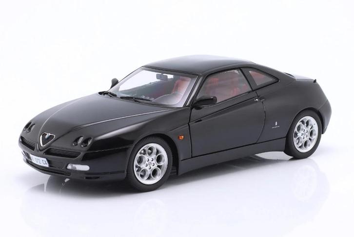 Alfa Romeo GTV 3.0 V6 24v, 1/18, Mitica, Hobby en Vrije tijd, Modelauto's | 1:18, Nieuw, Overige merken, Ophalen of Verzenden