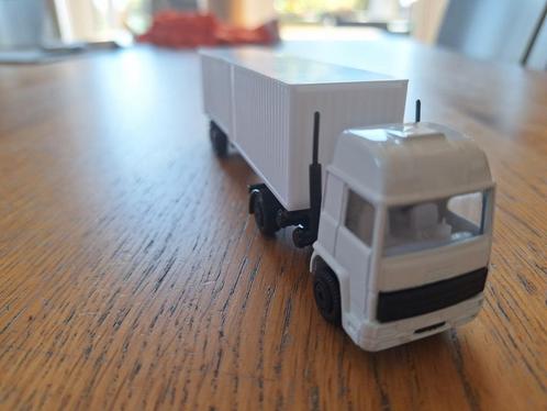 Miniatuur vrachtwagen Edocar NIEUW wit met dubbele oplegger, Hobby en Vrije tijd, Modelauto's | 1:87, Nieuw, Bus of Vrachtwagen