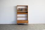 vintage wandkast | kast | jaren 60 | Ulferts, Gebruikt, Eikenhout, Timbeije@hotmail.com, Minder dan 100 cm