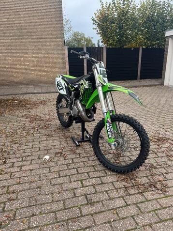 Kawasaki kx 125 2 takt crossmotor beschikbaar voor biedingen