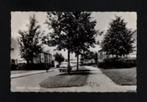 Beilen Drenthe Violenstraat Auto's 1968., Ophalen of Verzenden, 1960 tot 1980, Gelopen, Drenthe