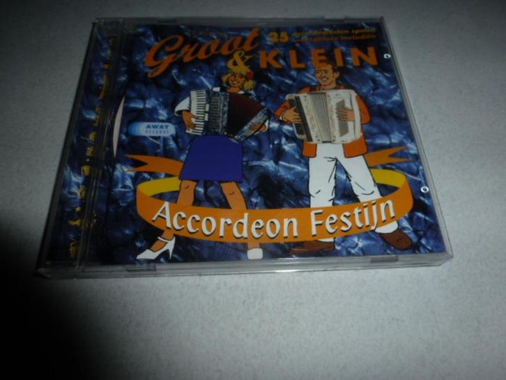 CD GROOT & KLEIN ACCORDEON FESTIJN 25 accordonisten, Cd's en Dvd's, Cd's | Instrumentaal, Zo goed als nieuw, Ophalen of Verzenden