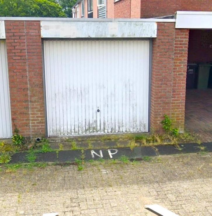 Garagebox te huur / koop Emmen, Huizen en Kamers, Garages en Parkeerplaatsen, Drenthe