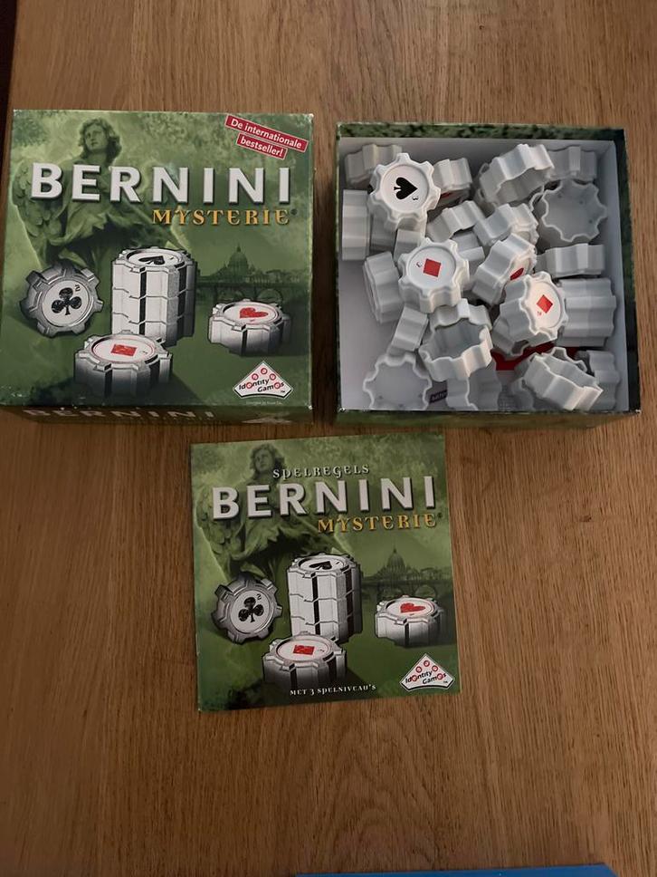 Bernini Mysterie Bordspel, Hobby en Vrije tijd, Gezelschapsspellen | Bordspellen, Zo goed als nieuw, Drie of vier spelers, Ophalen