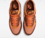 Exclusieve Nike Air Max King's Day - Maat 45, Bruin, Nike, Nieuw, Ophalen of Verzenden