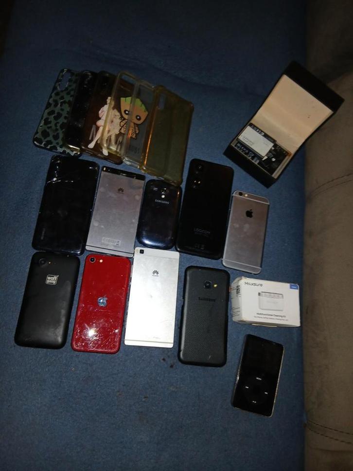 Telefoon Onderdelen Partij - Defecte Toestellen, Telecommunicatie, Mobiele telefoons | Overige merken, Niet werkend, Zonder abonnement