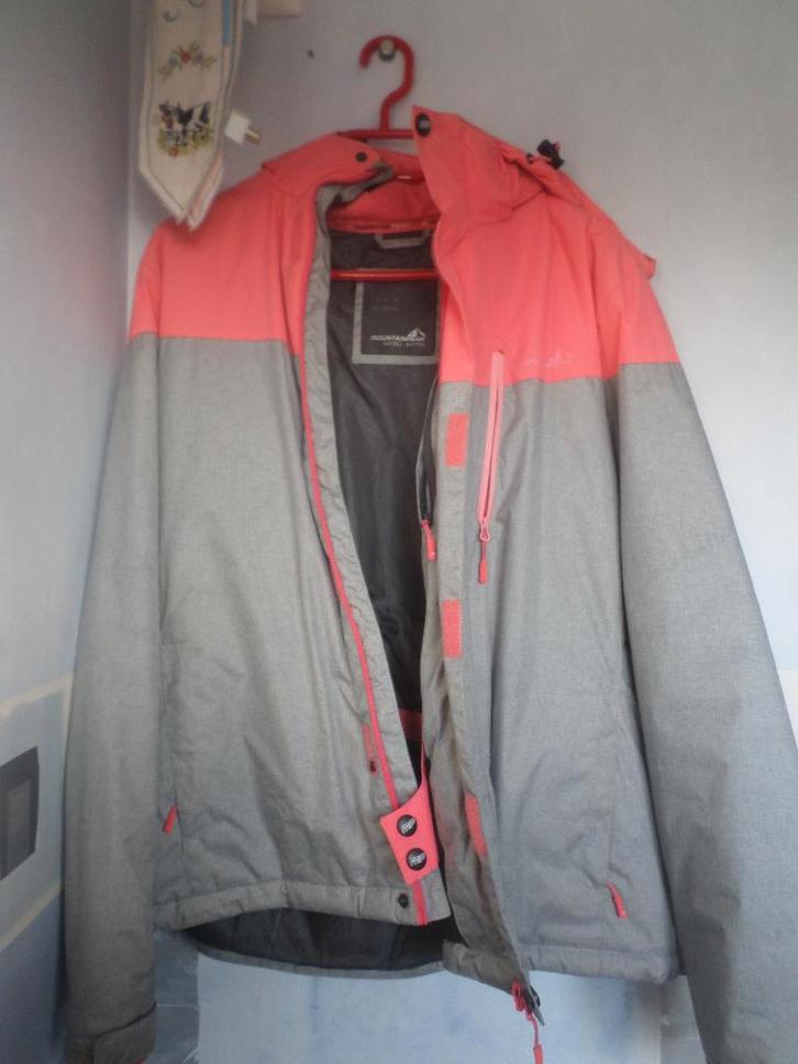ski jas 2x, Kleding | Dames, Wintersportkleding, Gedragen, Jack, Maat 42/44 (L), Ophalen of Verzenden