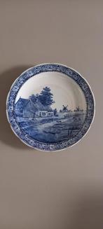 Wandbord Delfts  blauw gesigneerd J. Sonneville, Ophalen