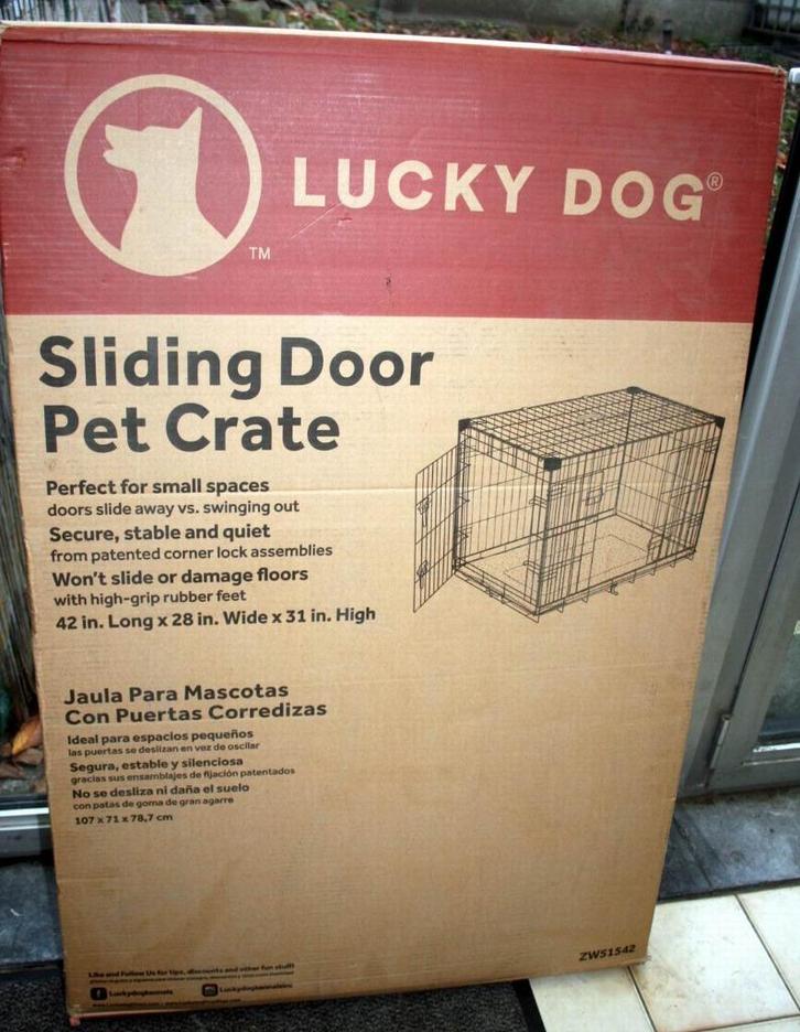 Grote honden bench nieuw !, Dieren en Toebehoren, Hondenbenches, Nieuw, Ophalen