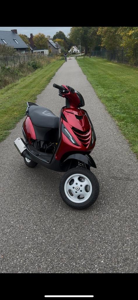 Piaggio zip 125cc 2t AC, Fietsen en Brommers, Brommeronderdelen | Scooters, Zo goed als nieuw, Piaggio, Blok, Ophalen