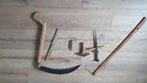 Oud handgereedschap voor het maaien van graan, Ophalen