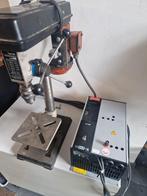tafelboormachine 380v met danfoss freq regelaar, Doe-het-zelf en Verbouw, Gereedschap | Boormachines, Ophalen, Variabele snelheid
