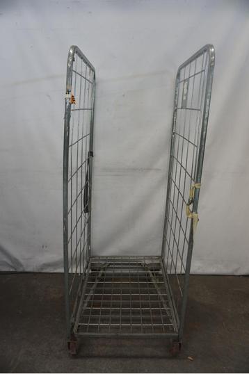 Rolcontainer, transportwagen, transportkar beschikbaar voor biedingen