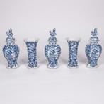 Delfts kaststel 18e eeuw. Pieter van den Briel, Ophalen of Verzenden