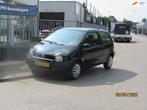 Renault Twingo 1.2 Authentique, Voorwielaandrijving, 4 cilinders, 4 stoelen, Zwart