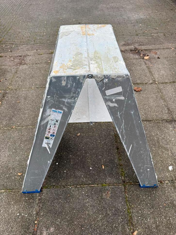 Solide Aluminium Werkplatform / Opstap - Inklapbaar, Doe-het-zelf en Verbouw, Ladders en Trappen, Gebruikt, Trap, Minder dan 2 meter