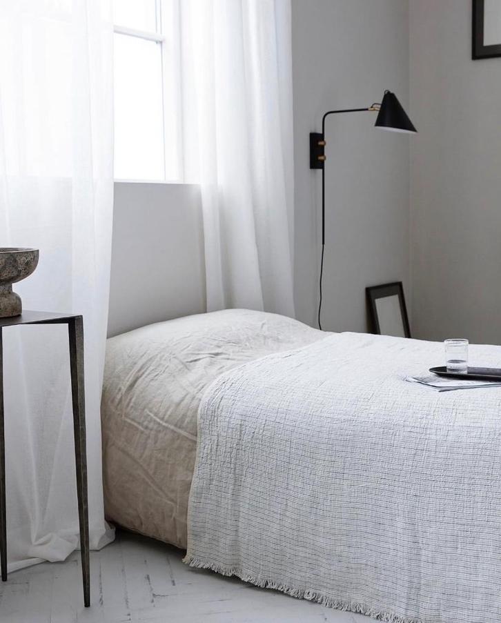House Doctor Club stijlvolle wandlamp, zwart met messing, Huis en Inrichting, Lampen | Wandlampen, Nieuw, Kunststof, Metaal, Overige materialen