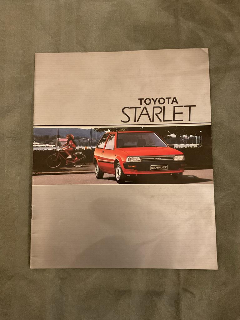 Toyota Starlet Brochure in Goede Staat, Boeken, Ophalen of Verzenden, Gelezen, Toyota