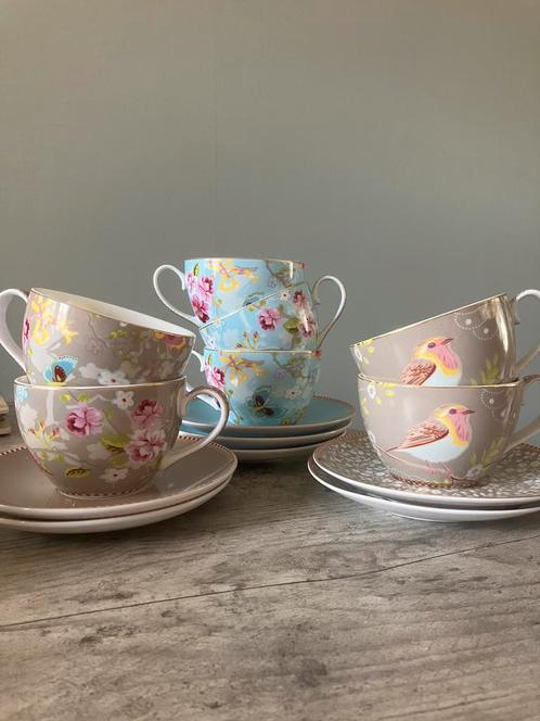 Pip studio cappuccino kop schotels, Verzamelen, Porselein, Kristal en Bestek, Zo goed als nieuw, Kop en/of schotel, Ophalen of Verzenden