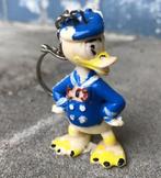 Donald Duck sleutelhanger uit de jaren zeventig 70, Verzamelen, Ophalen of Verzenden, Donald Duck, Gebruikt, Beeldje of Figuurtje