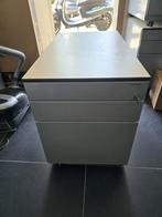 Ahrend ladeblokken ( 5 stuks ) in zeer nette staat. Koopje!, Minder dan 50 cm, 75 cm of meer, Ophalen of Verzenden, Zo goed als nieuw