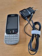 Twee Nokia mobiele telefoons - Model 6303c en 700, Gebruikt, Zwart, 3 tot 6 megapixel, Ophalen of Verzenden