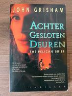 John Grisham - Achter gesloten deuren ( The Pelican Brief ), Boeken, Thrillers, John Grisham, Ophalen of Verzenden, Zo goed als nieuw