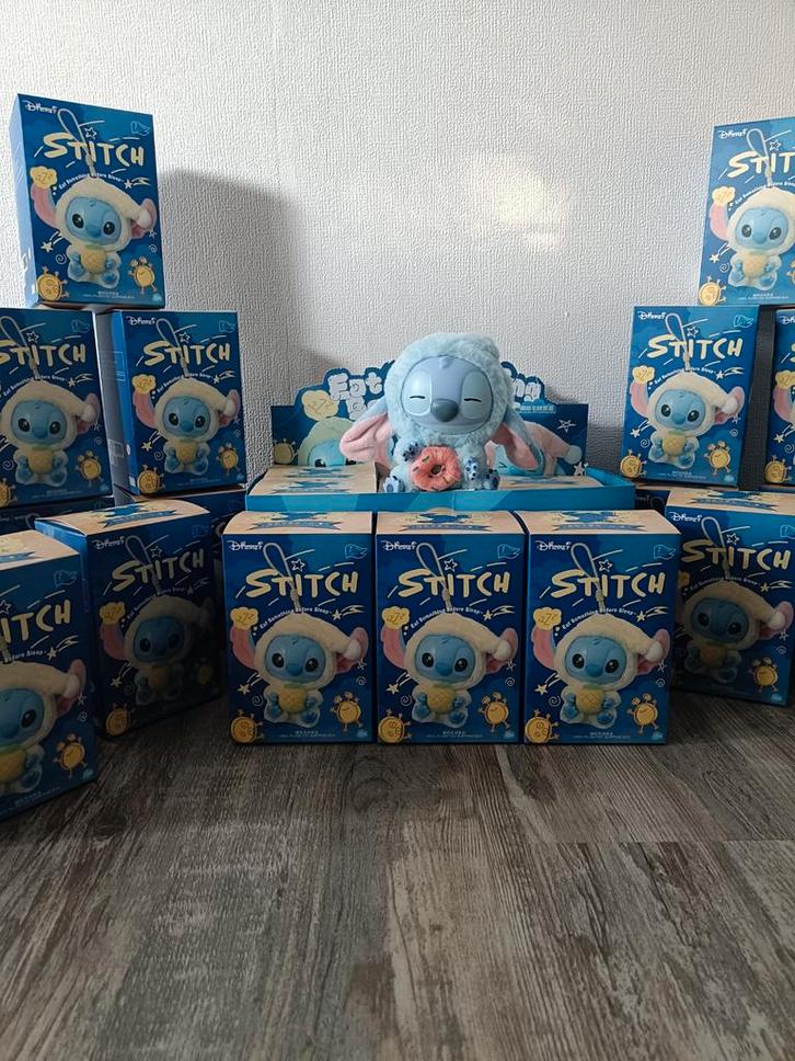stitch,labubu, Winnie the pooh, Kinderen en Baby's, Kindermode-accessoires, Nieuw, Ophalen of Verzenden