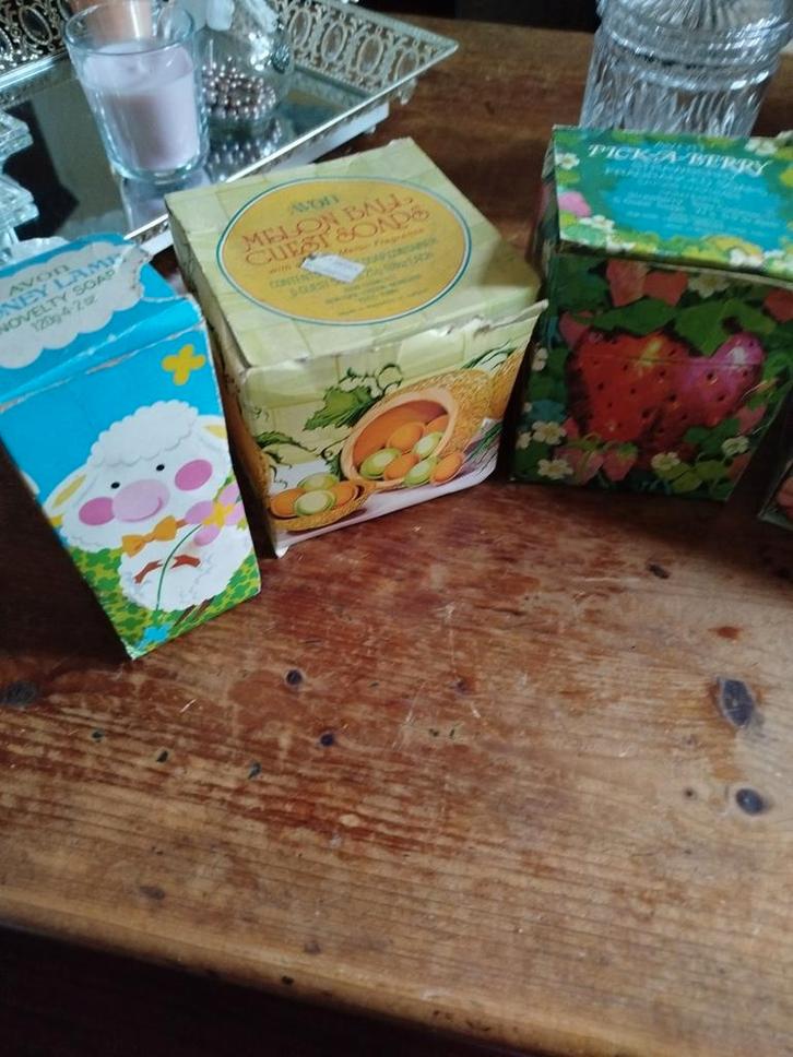 Vintage Avon Zeepjes 1973-1974, Verzamelen, Overige Verzamelen, Zo goed als nieuw, Ophalen of Verzenden
