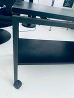 Vintage(  ikea?) Zwart TV Meubel / Bijzettafel op Wielen, Gebruikt, Metaal, Minder dan 50 cm, Rechthoekig