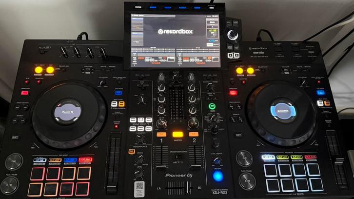 Pioneer xdj-rx3 met flightcase, Muziek en Instrumenten, Dj-sets en Draaitafels, Zo goed als nieuw, Pioneer, Ophalen