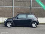 Mini Mini 1.4 One NAVI/CLIMA/CRUISE, Voorwielaandrijving, Gebruikt, Start-stop-systeem, 4 stoelen
