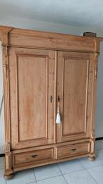 Antieke grene kast, Ophalen