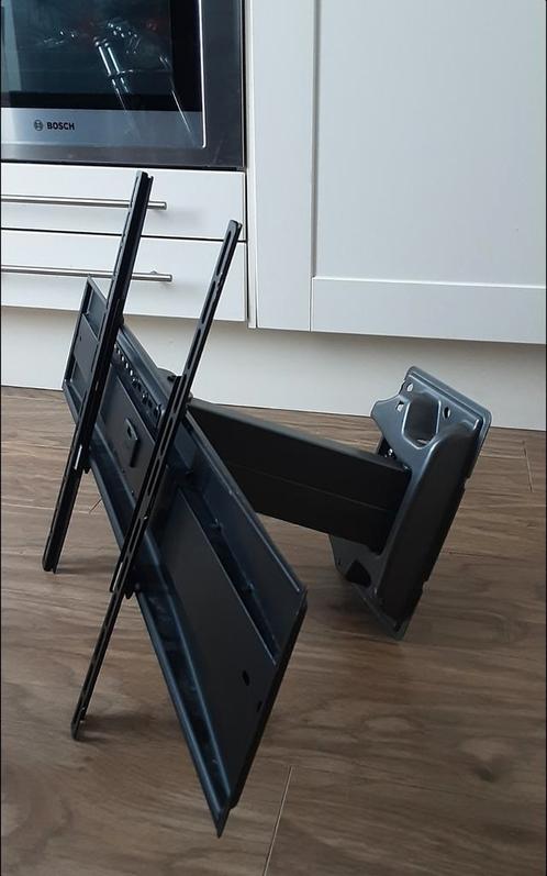 Televisiebeugel Vogels EFW 8325 NIEUWSTAAT, Audio, Tv en Foto, Televisiebeugels, Zo goed als nieuw, Ophalen of Verzenden