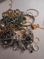 Lotje bijouterie, Sieraden, Tassen en Uiterlijk, Broches, Ophalen of Verzenden, Overige materialen