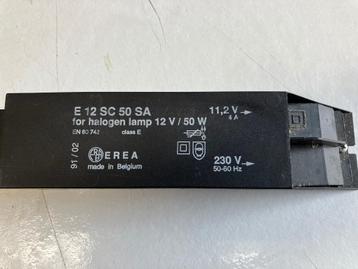 Transformator  220 volt - 12 volt - 4 Amp beschikbaar voor biedingen