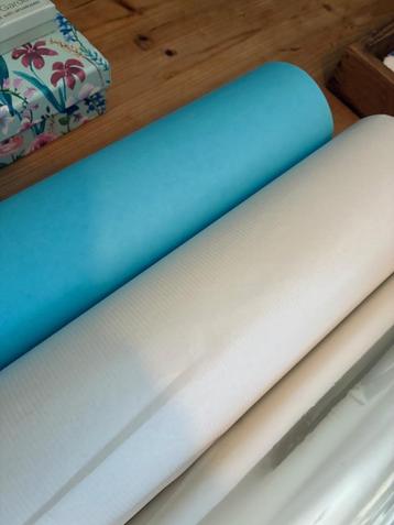 Restant kraft inpakpapier wit 50cm breed beschikbaar voor biedingen