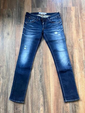 Kuyichi jeans maat 29/32 beschikbaar voor biedingen