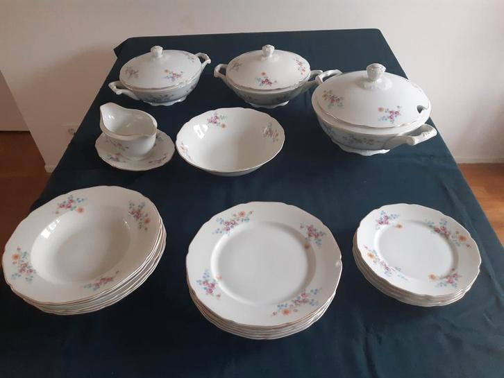 Diner- en ontbijtservies, RGK chechoslovakia, Antiek en Kunst, Antiek | Servies compleet, Ophalen
