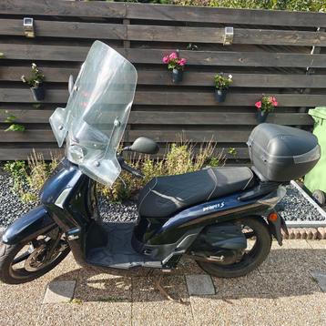 Te koop Kymco people S beschikbaar voor biedingen